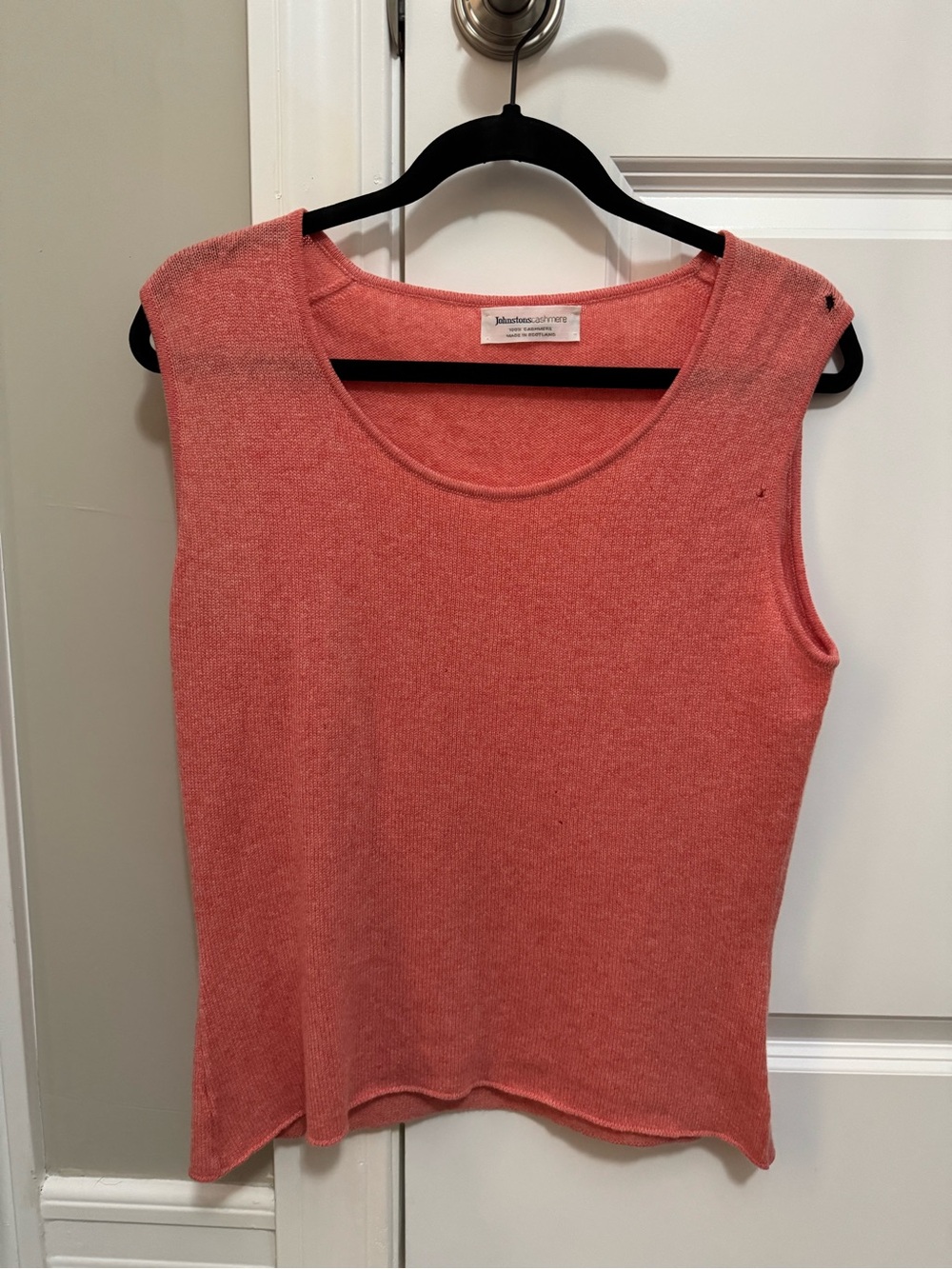 Lightweight Coral Sleeveless Cashmere Top